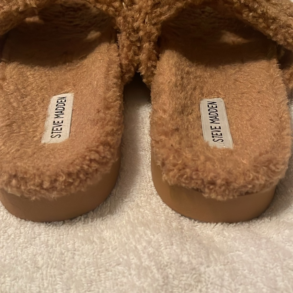 Steve Madden Slide - Picture 4 of 12